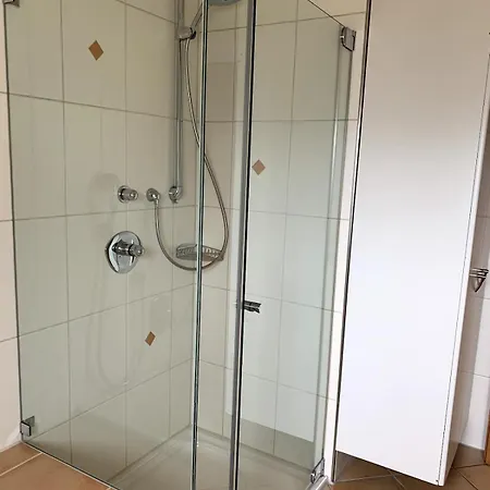 Froehlich Wohnen In Froelich Apartment