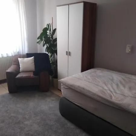 Apartment Froehlich Wohnen In Froelich