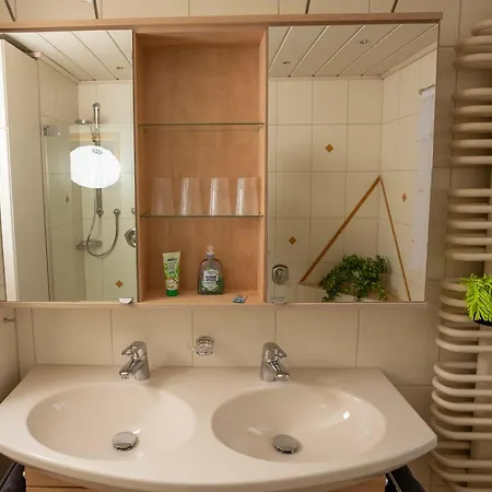 Froehlich Wohnen In Froelich Appartamento