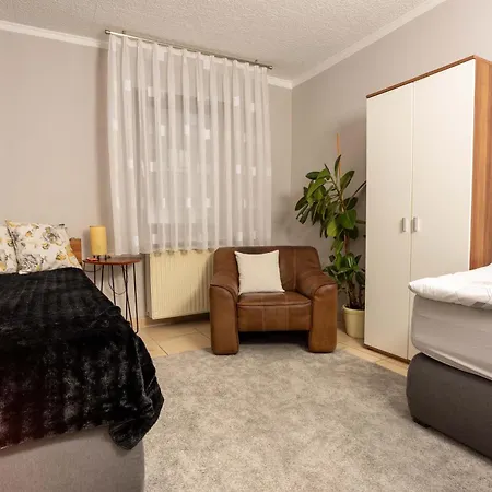 Froehlich Wohnen In Froelich